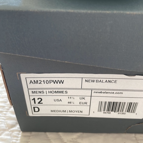 New Balance Gym Shoes Mens’ Size 12 - Picture 2 of 6